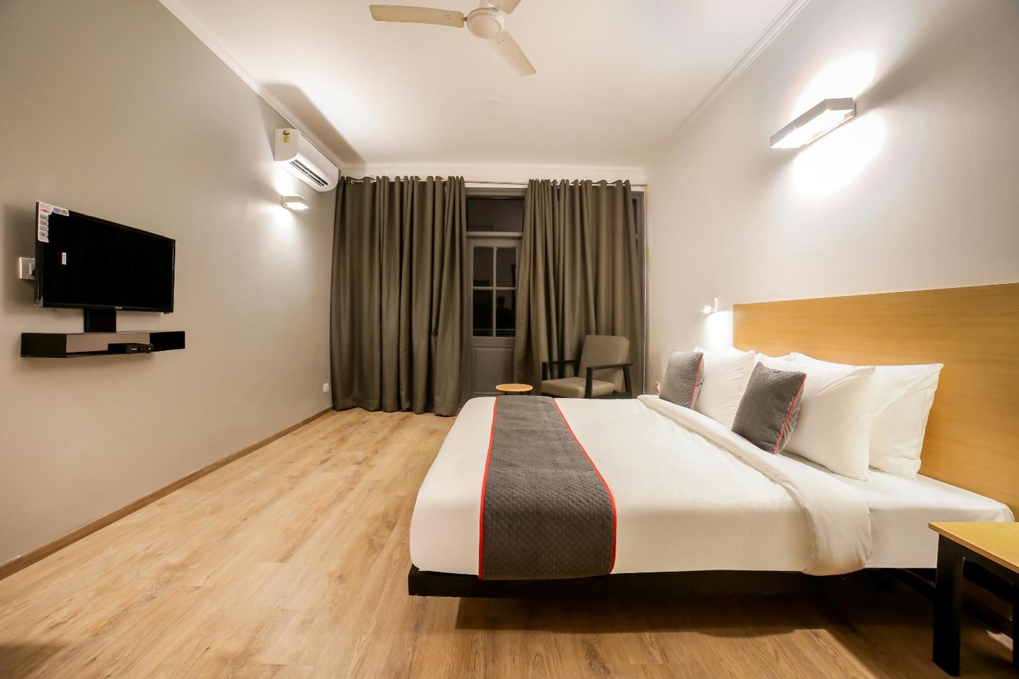 Hotel King Plaza Near Delhi Airport Neu-Delhi Exterior foto